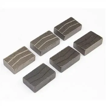 Segment diamant pour le fractionnement du granit